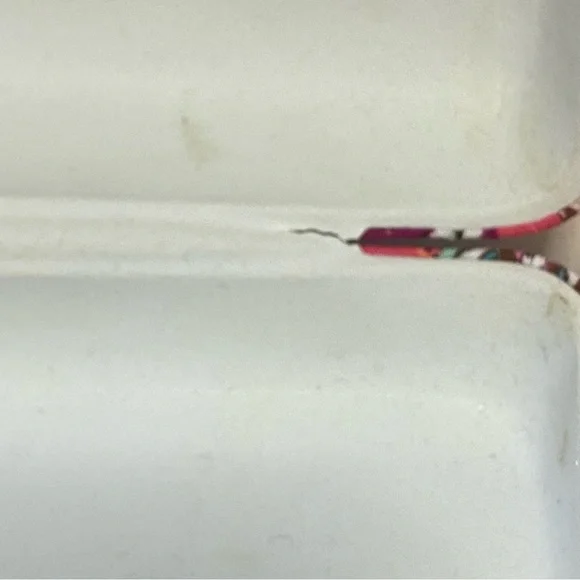 Vera Bradley Clamshell Eyeglass Case 'Call me Coral' (?) - Picture 6 of 6